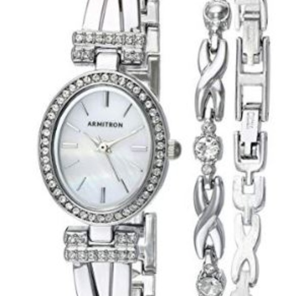 Armitron Women's Swarovski Crystal Bracelet Set - Picture 1 of 3